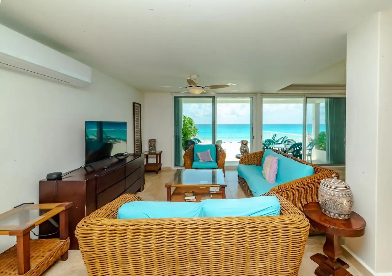 アパート Brisas Beach Shore Villa - Heated Private Pool カンクン