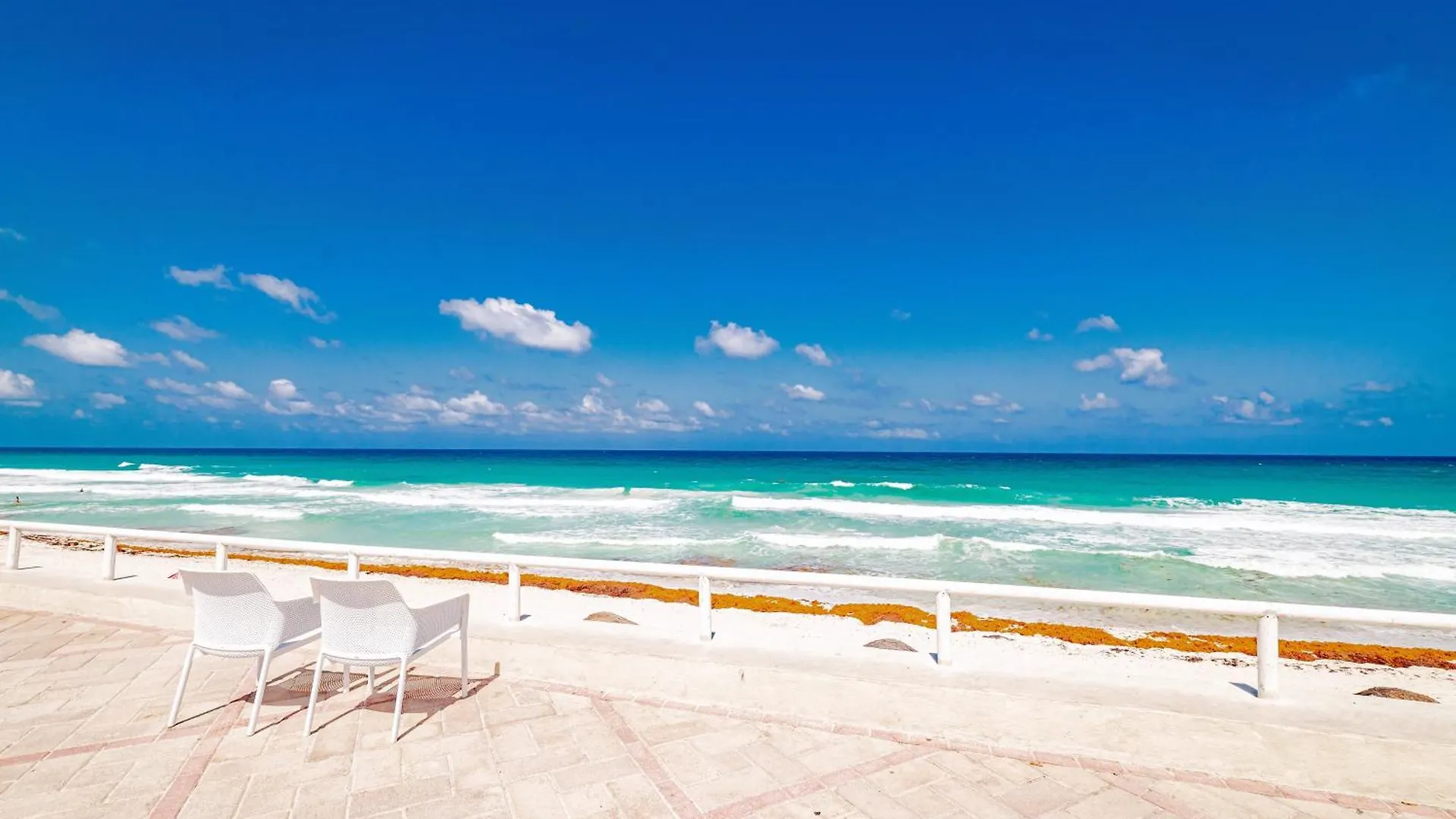 アパート Brisas Beach Shore Villa - Heated Private Pool カンクン