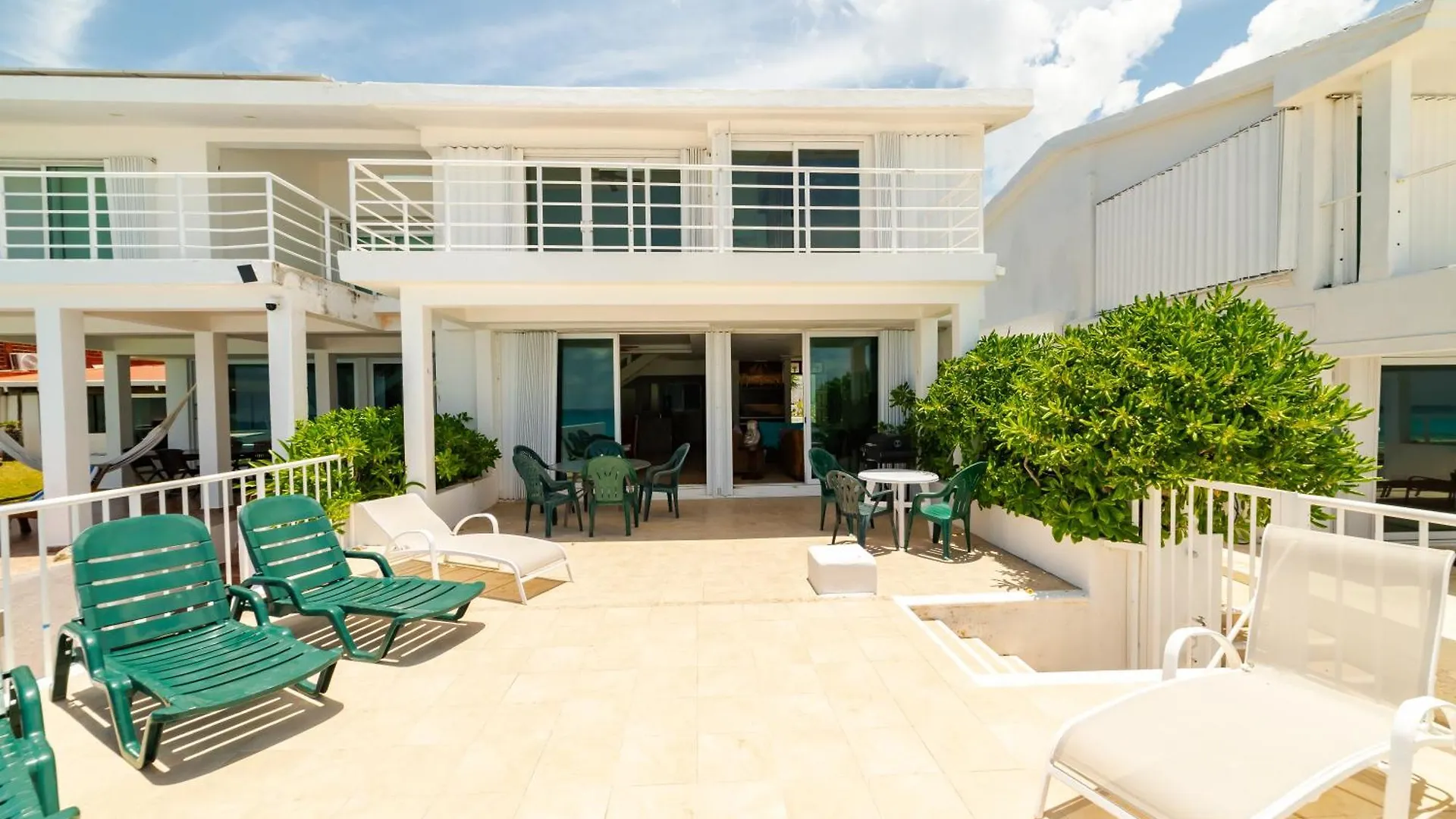Brisas Beach Shore Villa - Heated Private Pool Cancún Mexiko